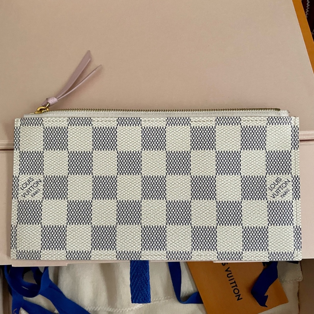 Louis Vuitton Authentic Felicie Monogram Pochette Wallet